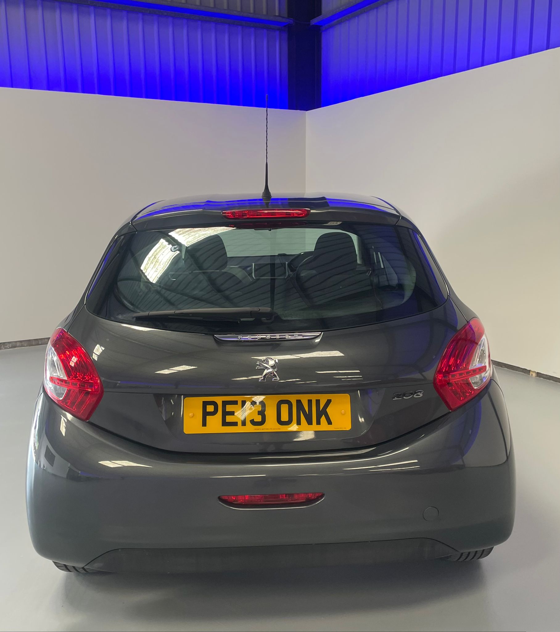 PEUGEOT 208 1.4 DIESEL