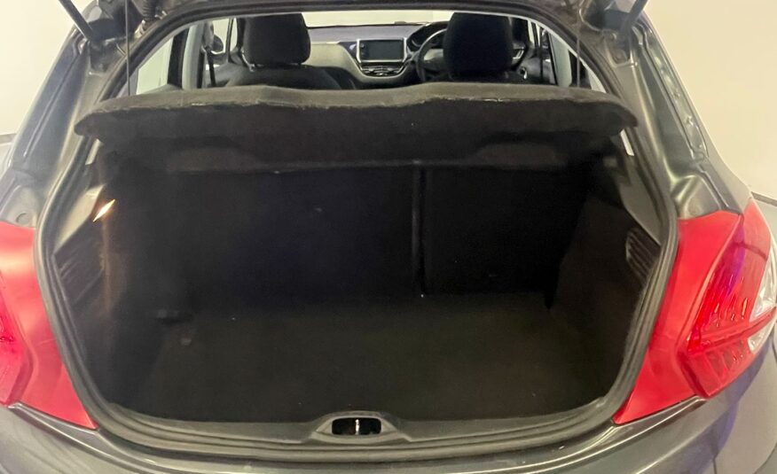 PEUGEOT 208 1.4 DIESEL
