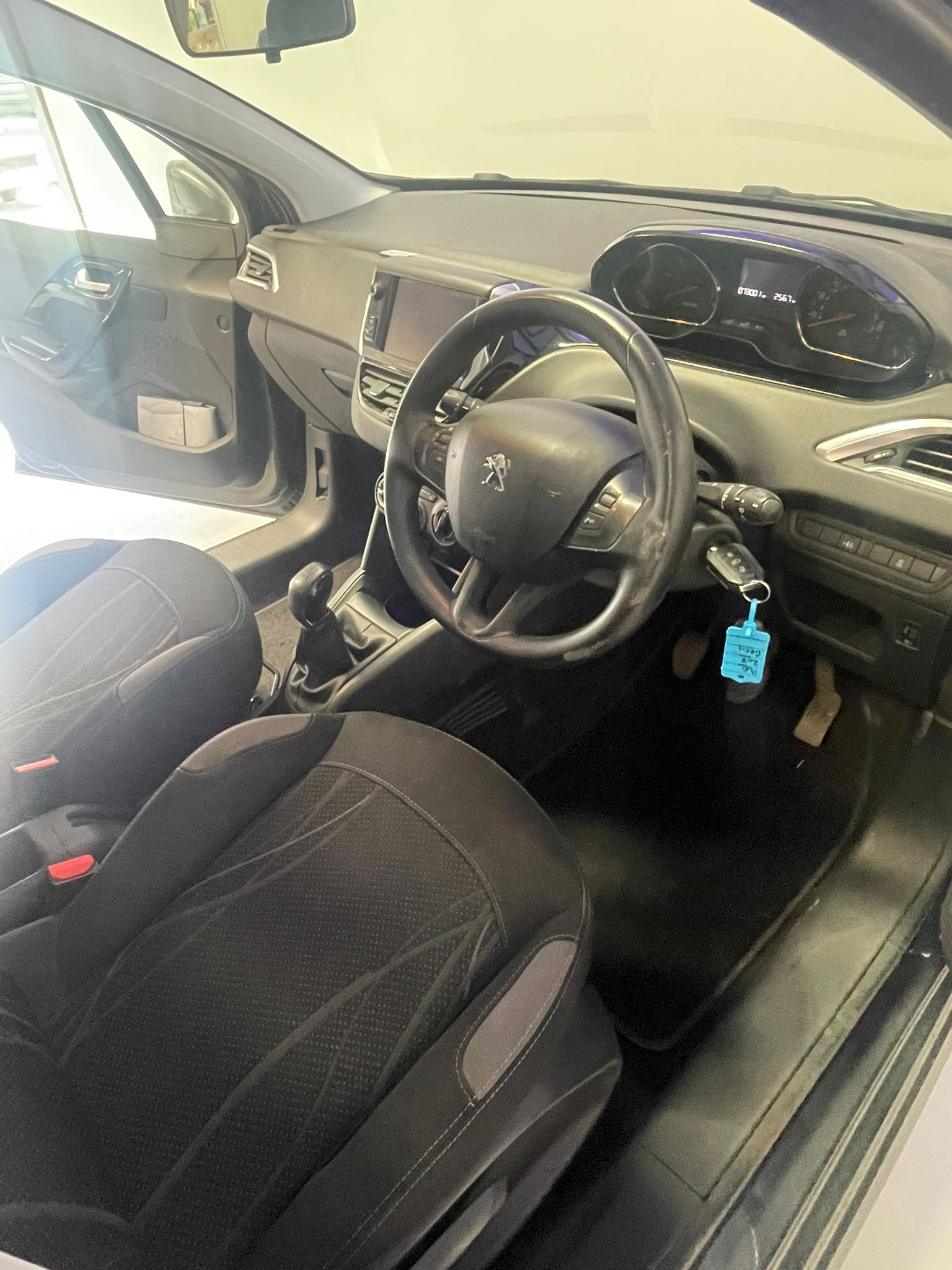 PEUGEOT 208 1.4 DIESEL