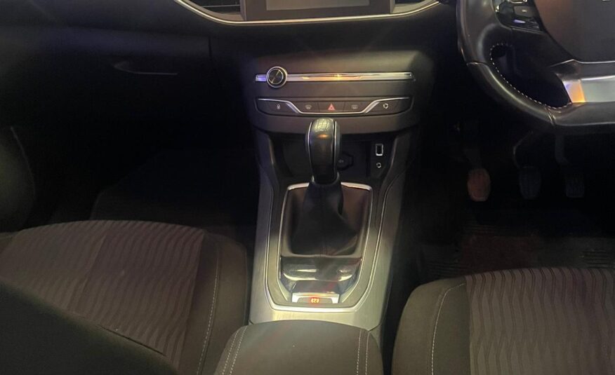 2015 PEUGEOT 308