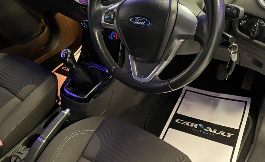 FORD FIESTA ZETEC 1.5 DIESEL