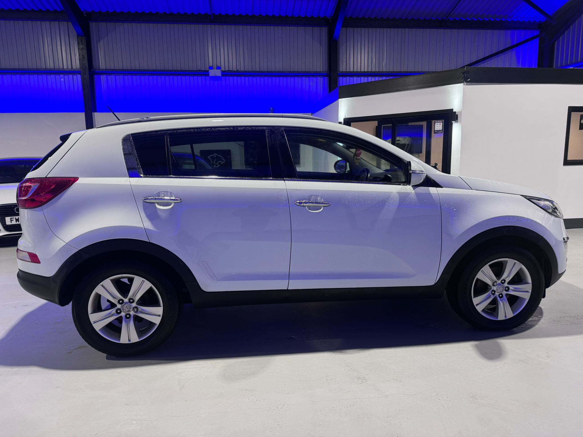 KIA SPORTAGE 2