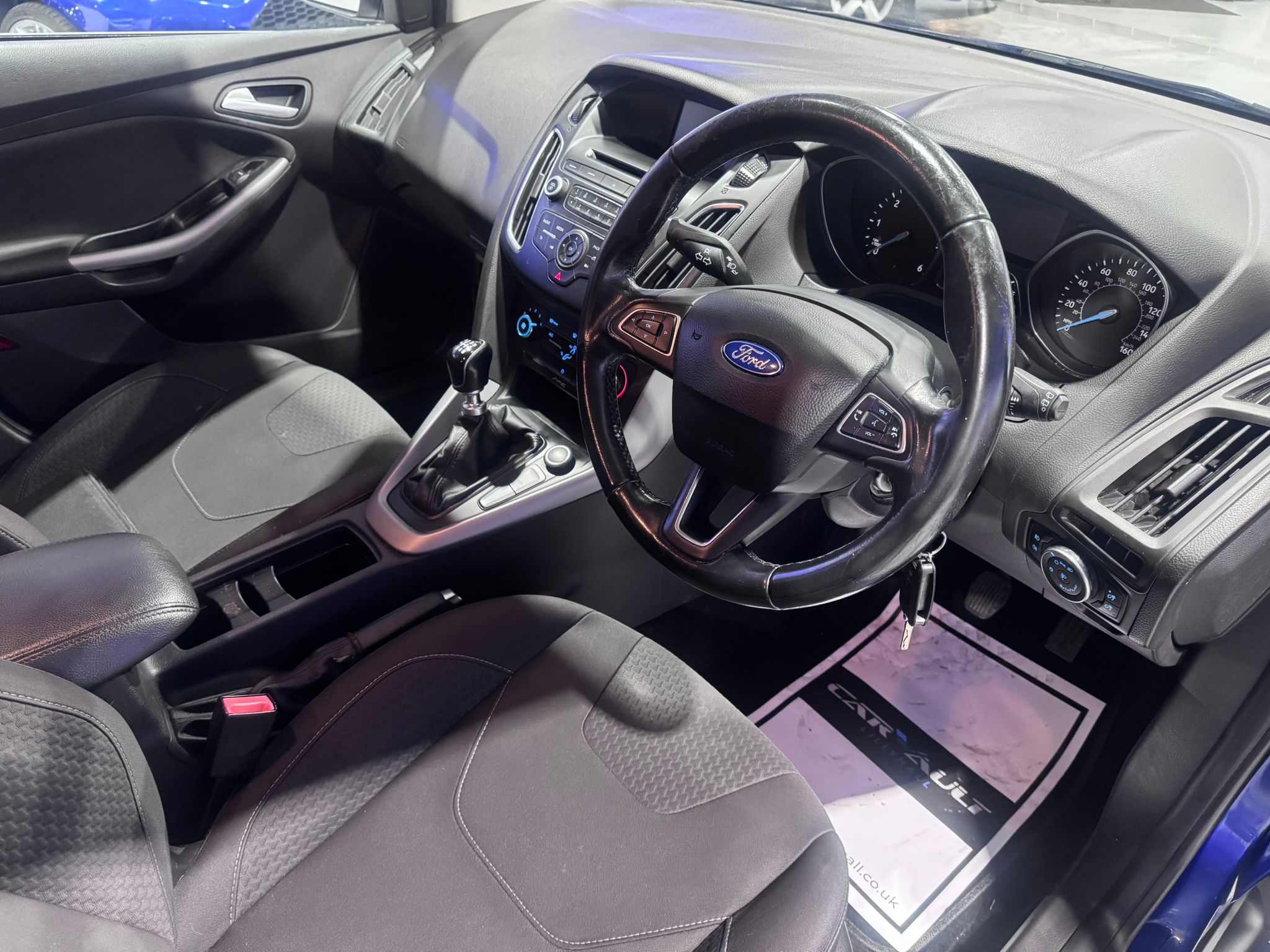 FORD FOCUS – 1.6 ZETEC DIESEL