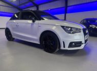AUDI A1 S – LINE – 1.6 TURBO DIESEL