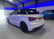 AUDI A1 S – LINE – 1.6 TURBO DIESEL
