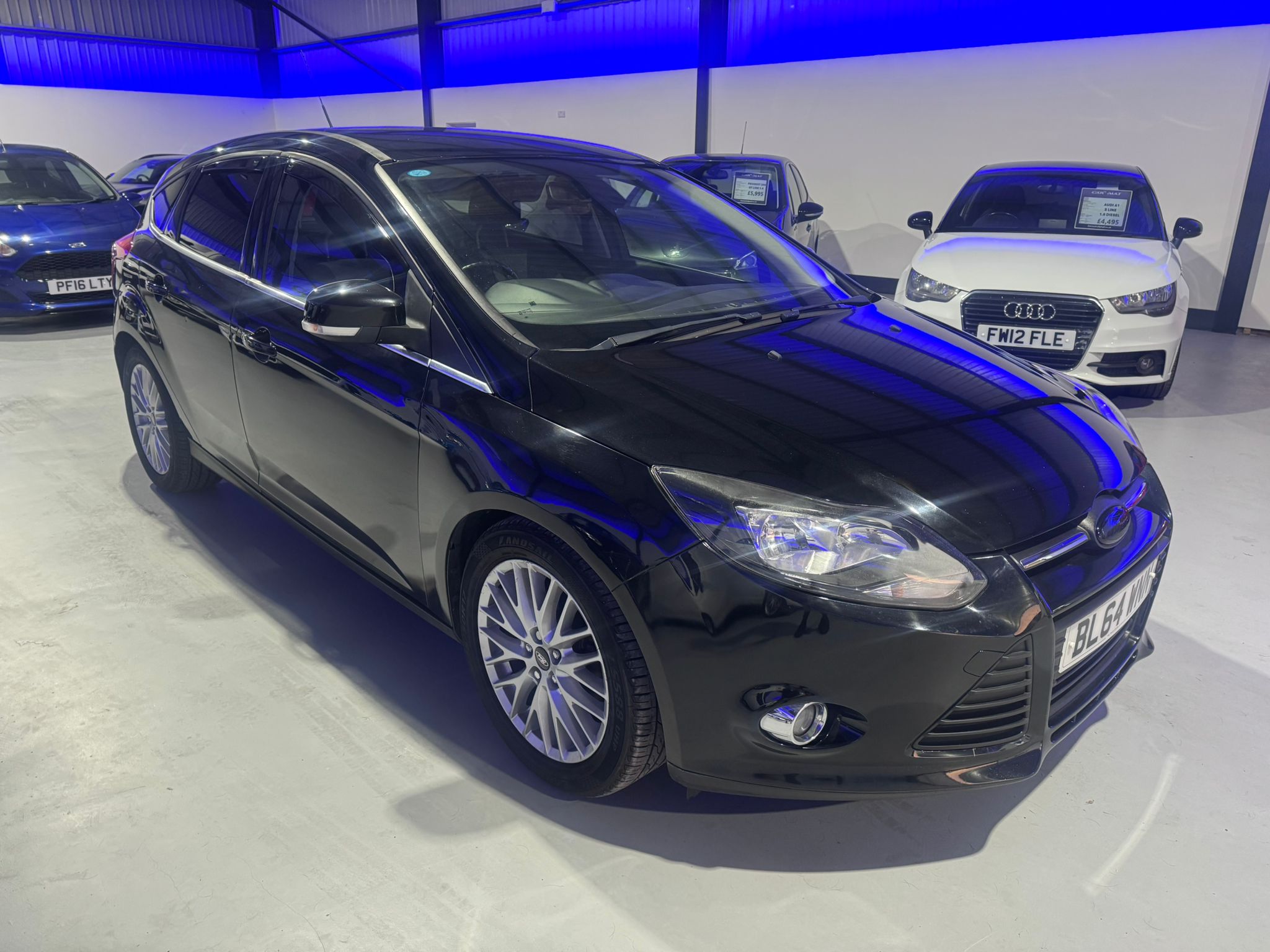FORD FOCUS ZETEC NAVIGATOR 1.0 PETROL